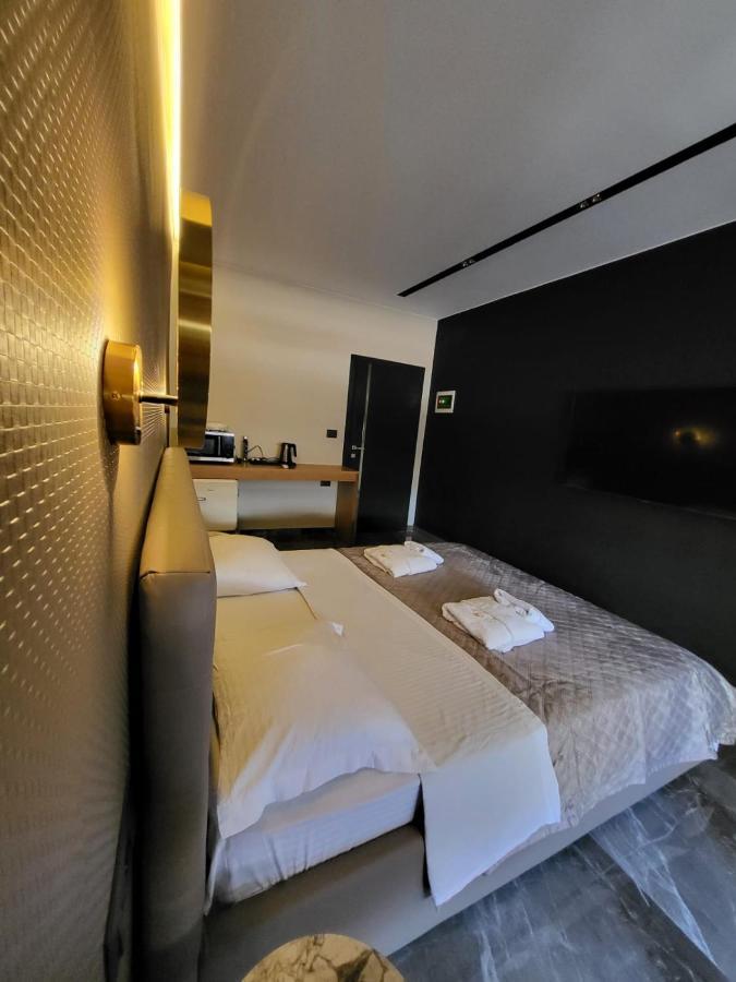 تيرانا La Mirage Apartment 04 المظهر الخارجي الصورة