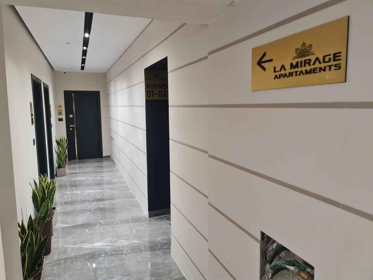 تيرانا La Mirage Apartment 04 المظهر الخارجي الصورة